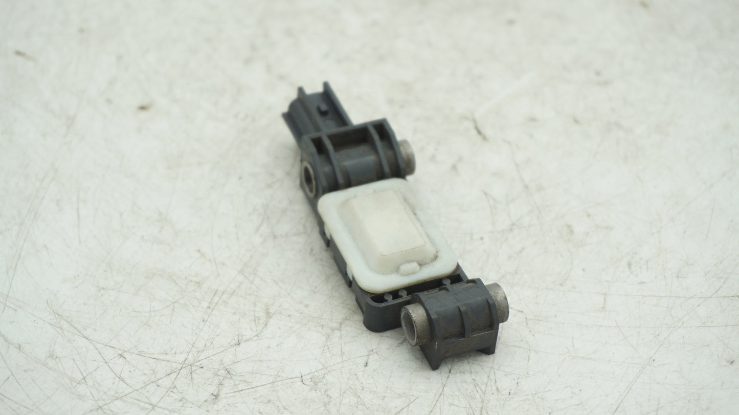 VW AUDI LONGITUDINAL ACCELERATION SENSOR 8J0959651 - LRI Autoparts