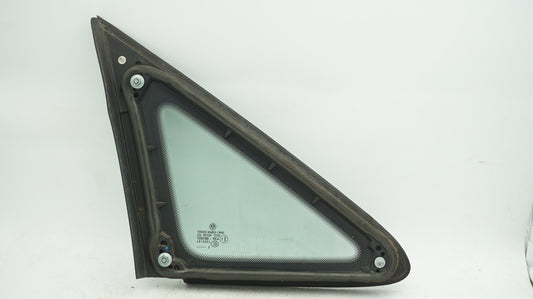 VW CADDY QUATER FRONT LEFT WINDOW 43R001057