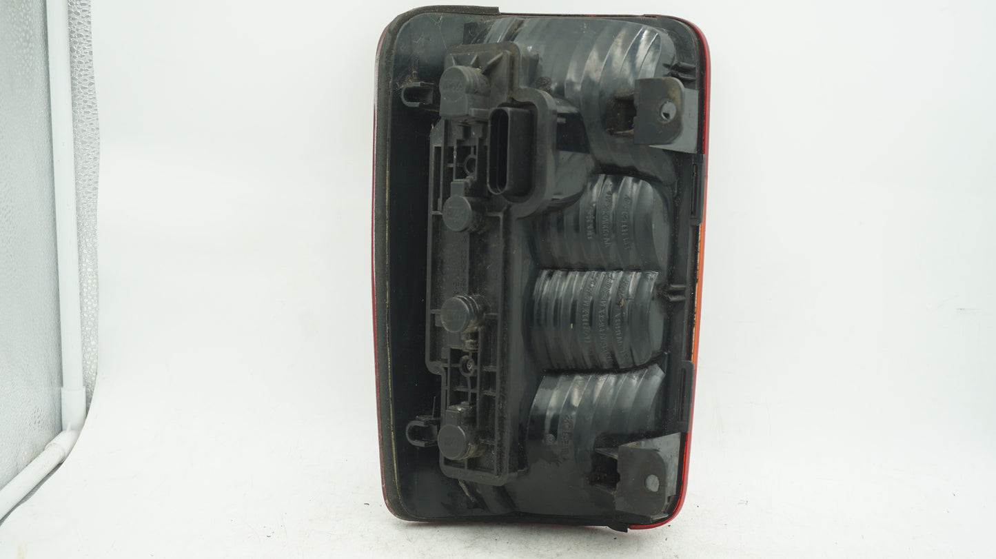 VW CADDY LEFT TAIL LIGHT LAMP 2K0945111A