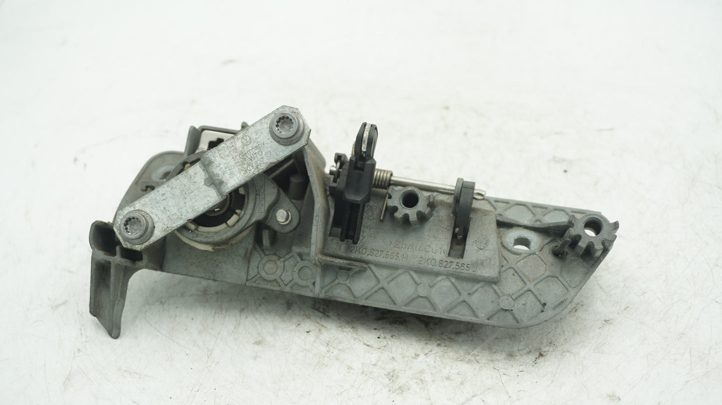 VW CADDY REAR TAILGATE DOOR HANDLE AND LOCK 2K0827565