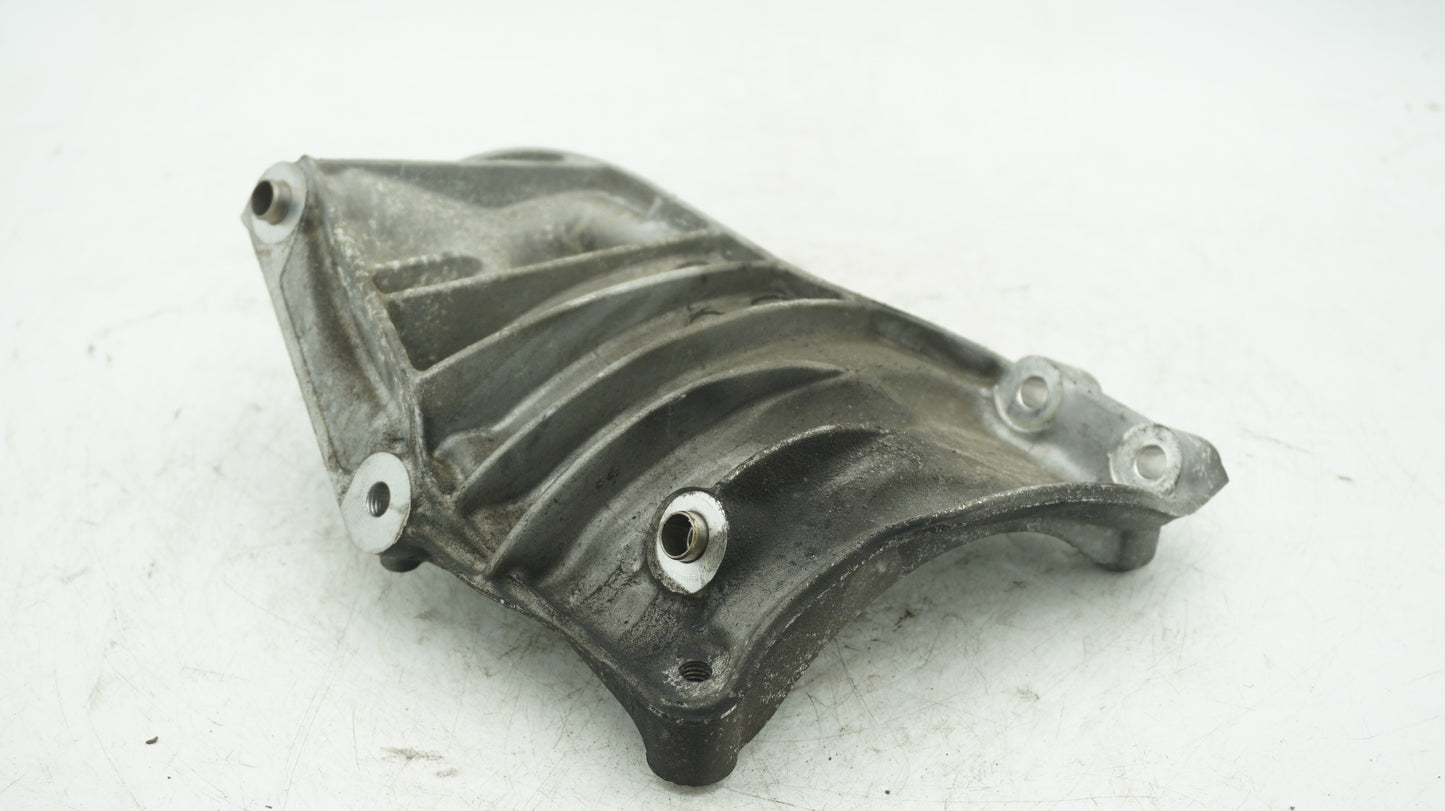 BMW 1 3 SERIES N54 AC COMPRESSOR BRACKET 7556836 - LRI Autoparts