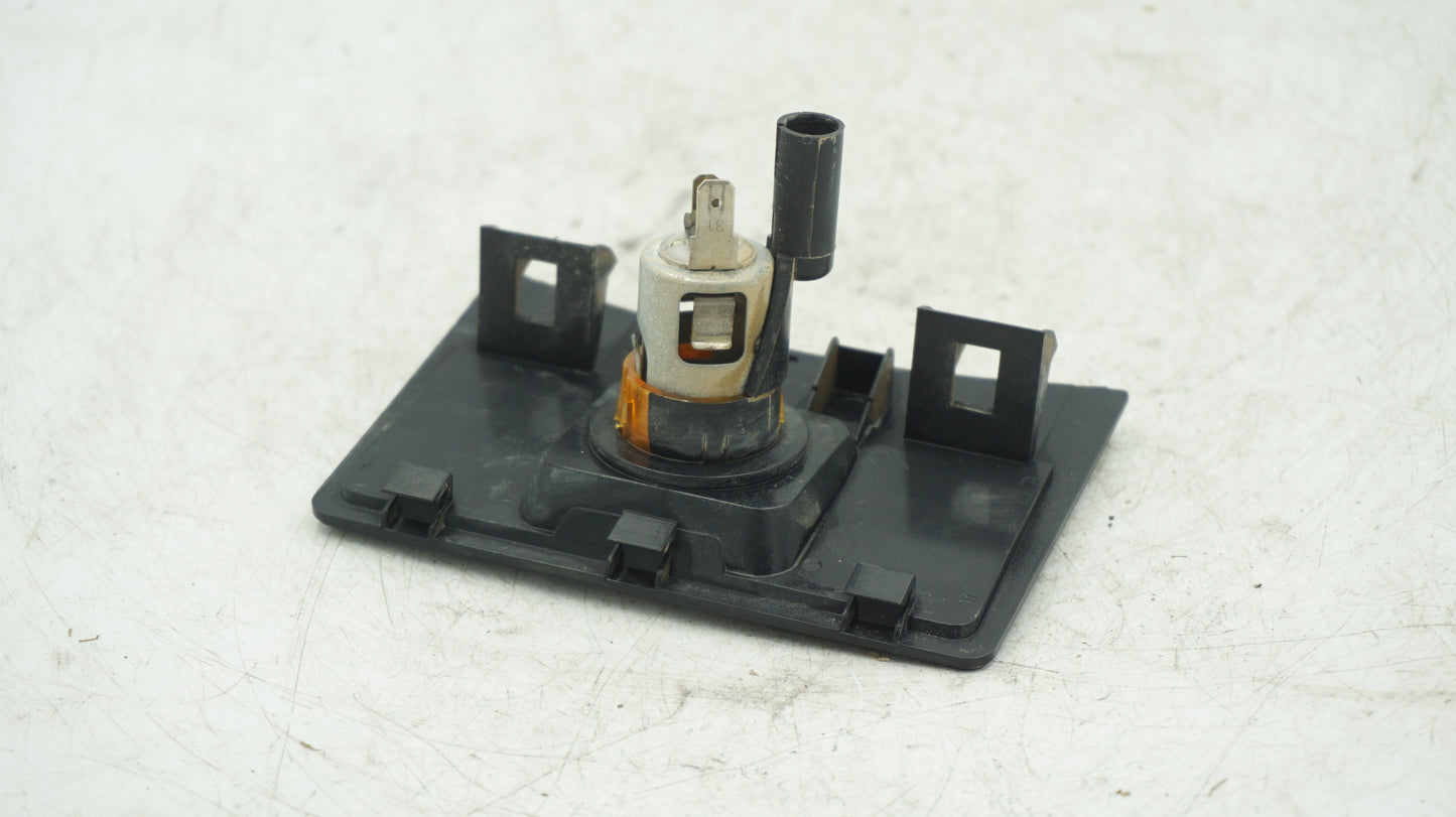 BMW 5 SERIES E34 CENTRE CONSOLE TRIM WITH CIGARETTE 1946190