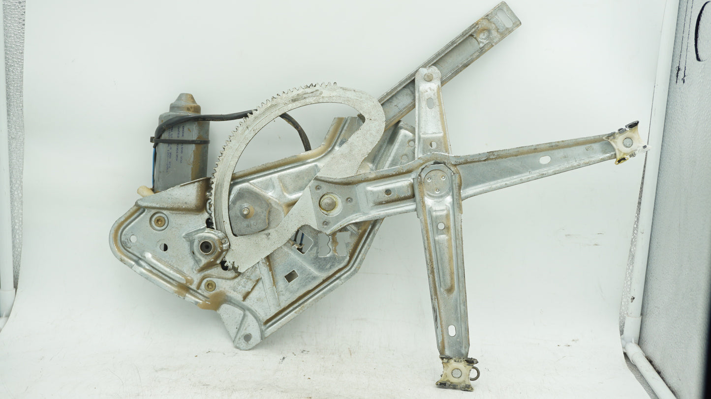 BMW 5 SERIES E34 REAR RIGHT WINDOW REGULATOR 1944072