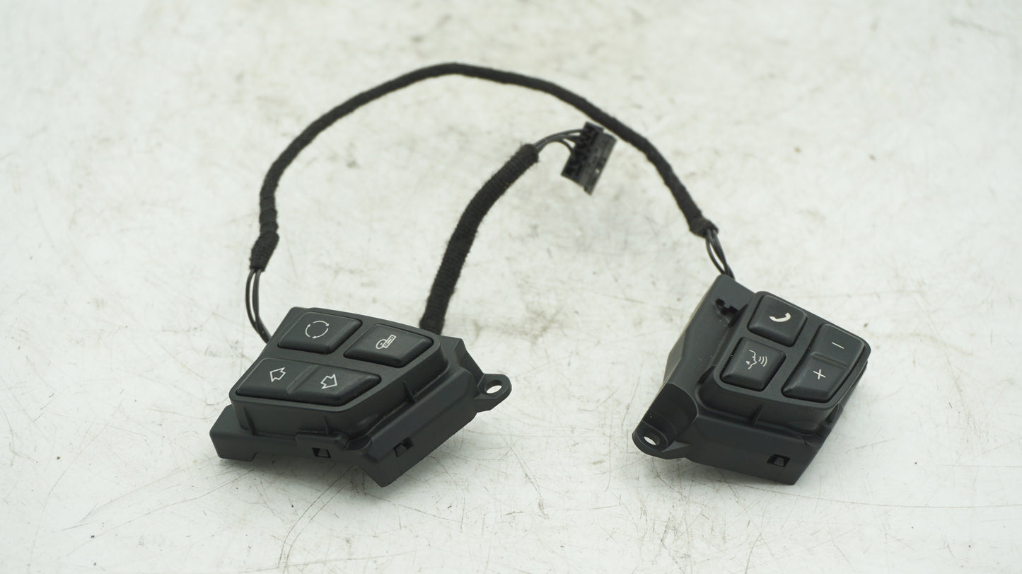 BMW 1 3 SERIES STEERING WHEEL BUTTONS SWITCHES 9123288 - LRI Autoparts