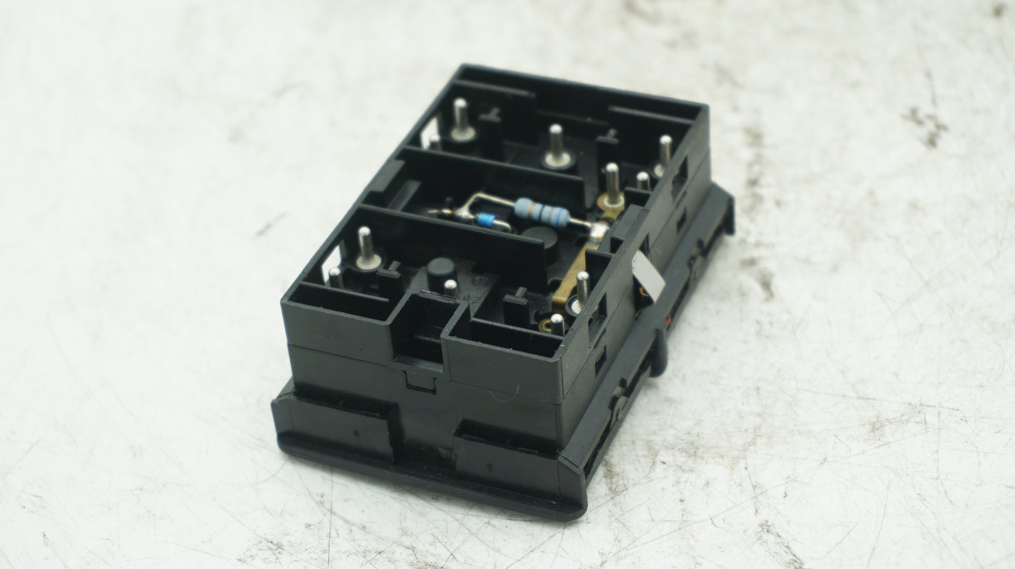 BMW 5 SERIES E34 MASTER WINDOW SWITCH 1379075