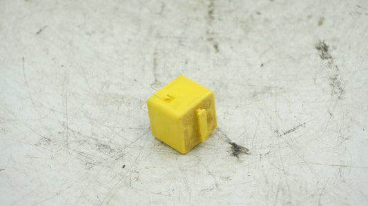 BMW 5 SERIES E34 RELAY FUSE 1378301