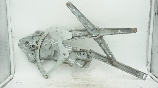 BMW 5 SERIES E34 FRONT RIGHT WINDOW REGULATOR 1944070