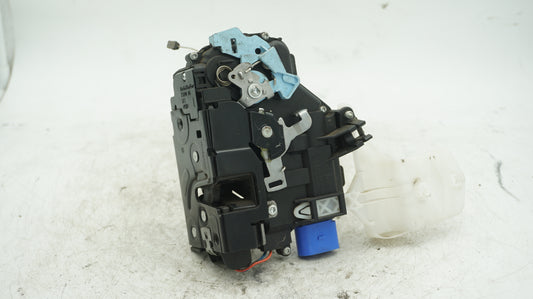 VW CADDY FRONT LEFT PASSENGER DOOR LOCK 3D2837015K