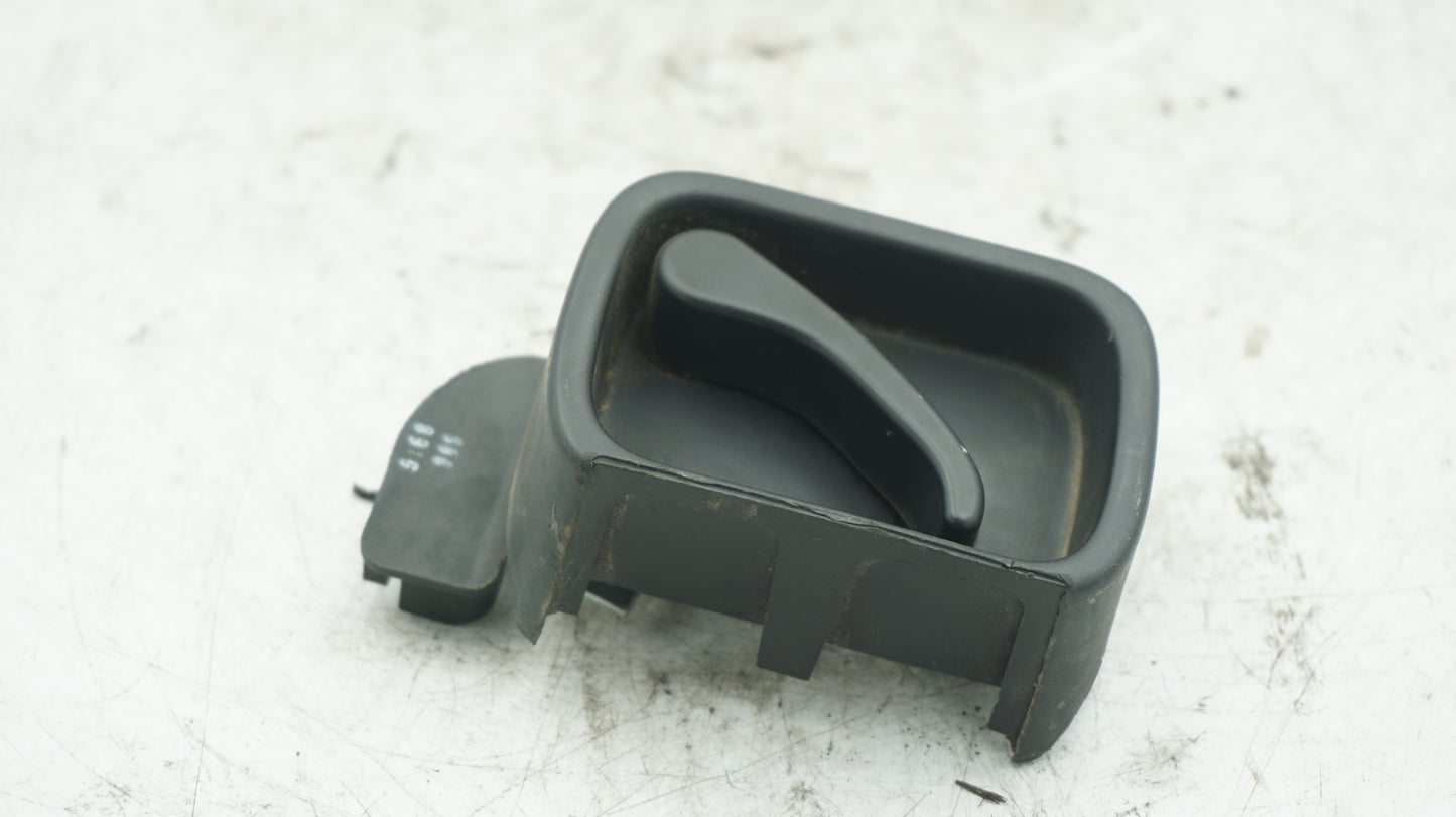 VW CADDY RIGHT REAR DOOR INNER HANDLE 2K0827185