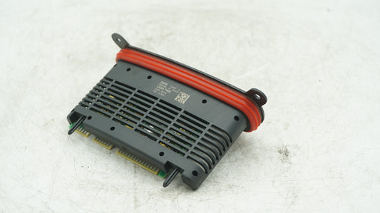 BMW F32 F33 F36 F15 F16 F10 F11 F18 HEADLIGHT DRIVER MODULE 7316187
