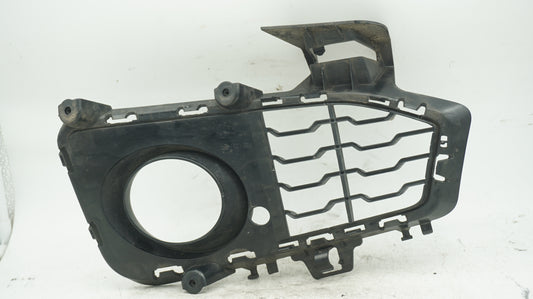 BMW 4 SERIES F32 F33 F36 FRONT BUMPER LOWER RIGHT GRILL 8054508