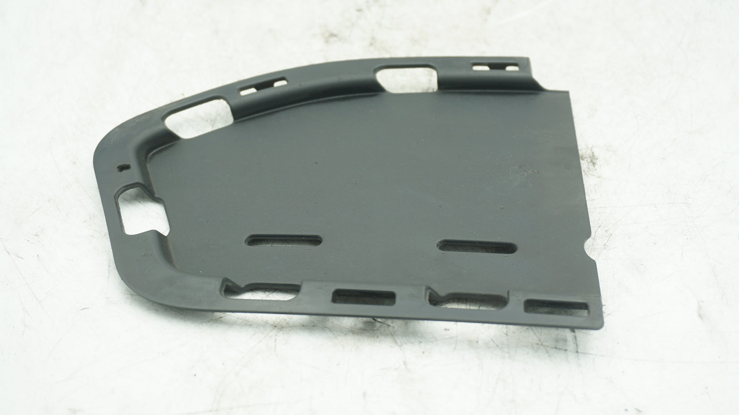 BMW F32 F33 F36 FRONT BUMPER RIGHT TRIM GRILL 8054550