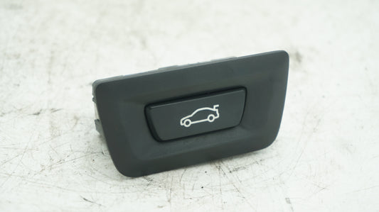 BMW F31 F34 G20 G30 F10 F01 F02 BOOT LID RELEASE SWITCH BUTTON 9275119