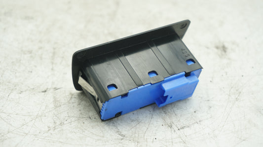 BMW F31 F34 G20 G30 F10 F01 F02 BOOT LID RELEASE SWITCH BUTTON 9275119