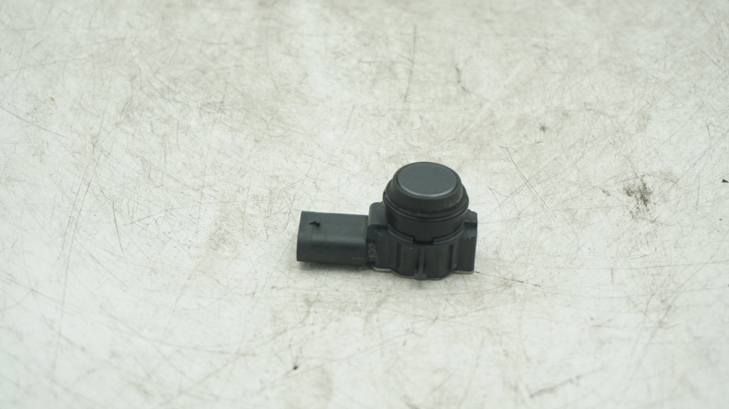 BMW F20 F21 F30 F31 F32 F33 F80 PARKING SENSOR 9261581 - LRI Autoparts