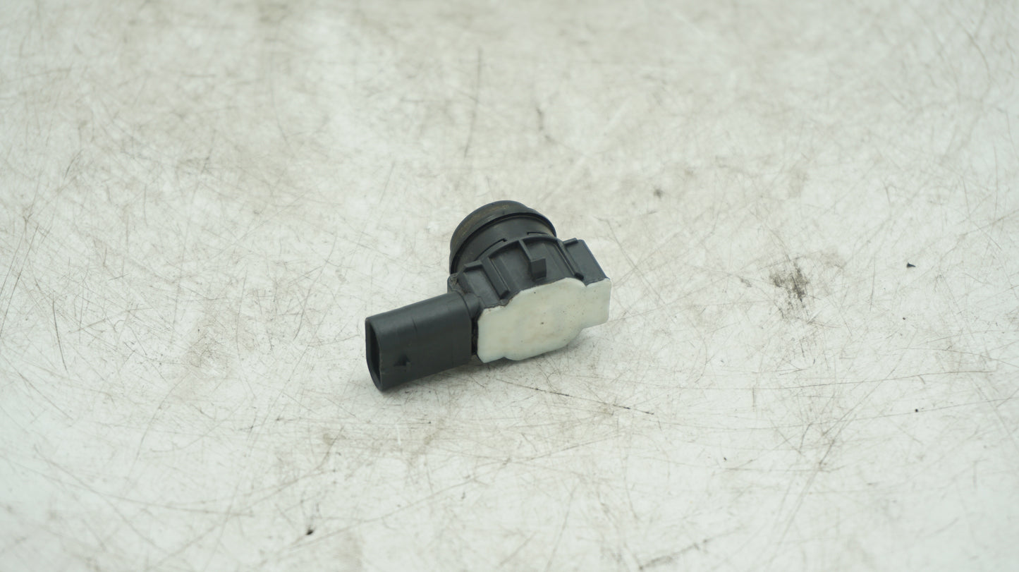 BMW F20 F21 F30 F31 F32 F33 F80 PARKING SENSOR 9261581