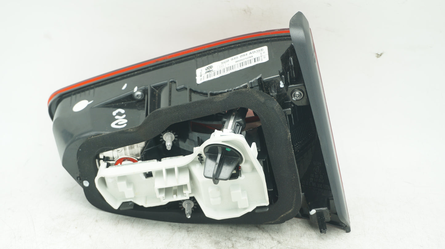 VW GOLF MK7 RIGHT INNER TAIL LIGHT 5G0945094