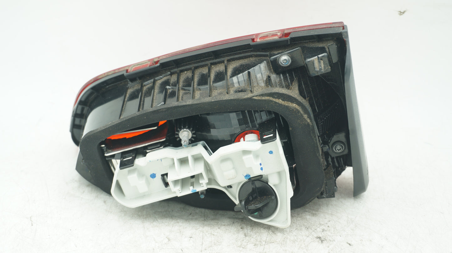 VW GOLF MK7 LEFT INNER TAIL LIGHT 5G0945093