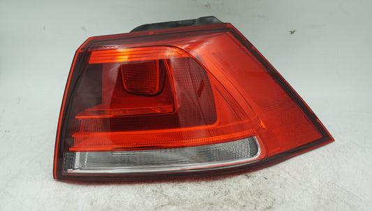 VW GOLF MK7 REAR RIGHT TAIL LIGHT 5G0945096
