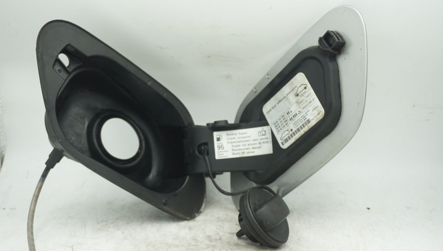 VW GOLF MK7 FUEL CAP/LID/HOUSING 5G0809857