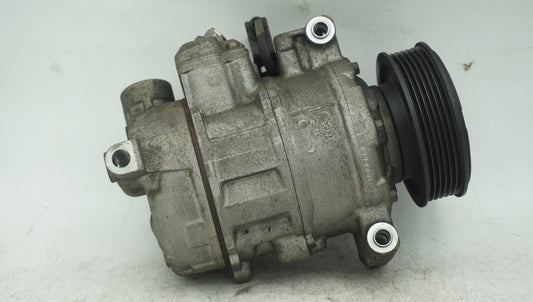 VOLKSWAGEN AUDI A6 AC COMPRESSOR 4F0260805