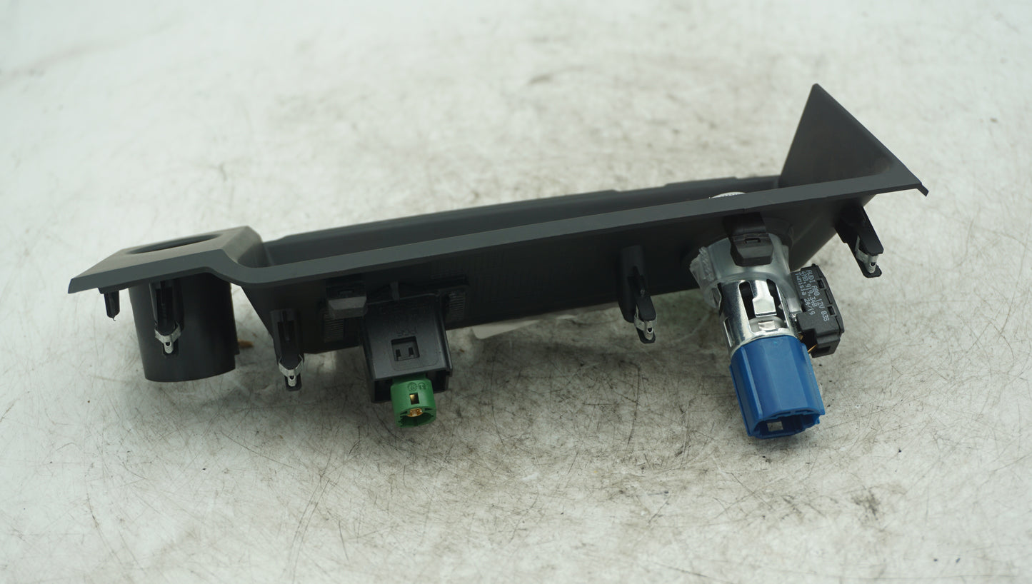 AUDI A5 CENTRE CONSOLE STORAGE COMPARTMENT AND CIGARETTE LIGHTER SOCKET 8W2864131