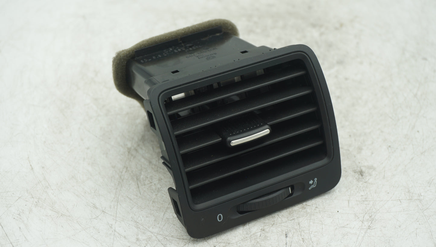 VOLKSWAGEN GOLF MK5 LEFT SIDE DASH VENT 1K0819709