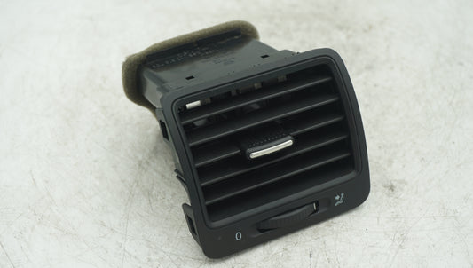VOLKSWAGEN GOLF MK5 LEFT SIDE DASH VENT 1K0819709