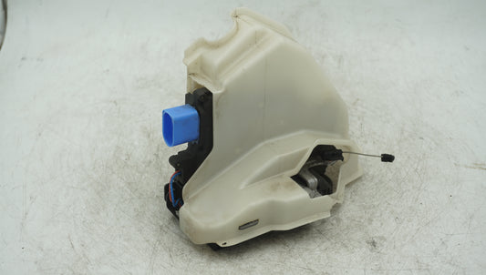 VW MK5 REAR LEFT DOOR LOCK ACTUATOR 7L0839015D