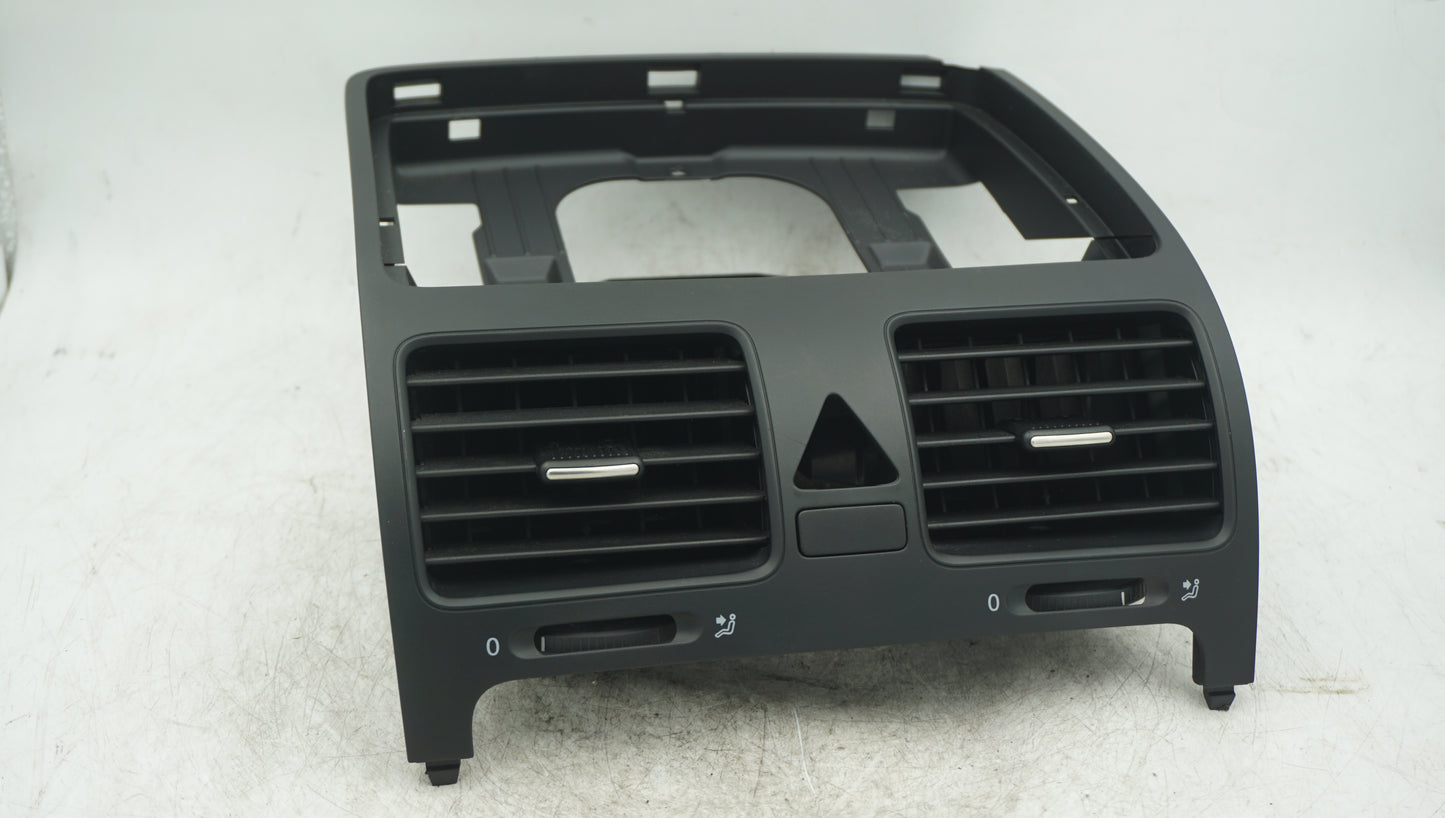 VOLKSWAGEN MK5 GOLF CENTRE AIR VENT PANEL 1K0819735 1K0819153 - LRI Autoparts