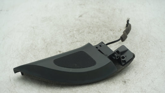 VW GOLF MK5 FRONT RIGHT DOOR TWEETER SPEAKER AND TRIM 1K0837994