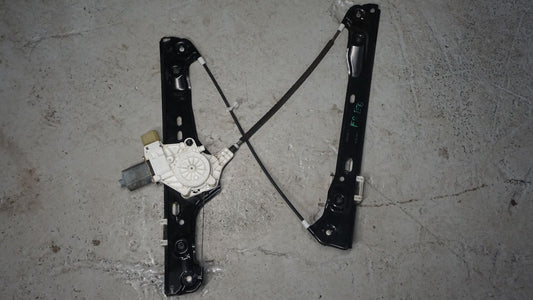 BMW 3 SERIES E90 RHS FRONT DRIVERS WINDOW REGULATOR 7060266