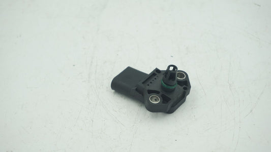 GENUINE VW AUDI MAP MANIFOLD PRESSURE SENSOR 038906051D