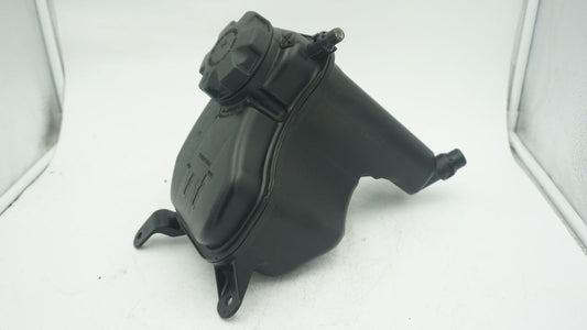 OEM BMW 1 3 X SERIES COOLANT EXPANSION TANK 7567462