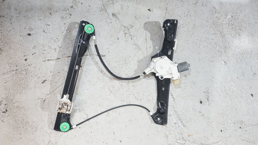 BMW 3 SERIES E90 RHS FRONT DRIVERS WINDOW REGULATOR 7060266