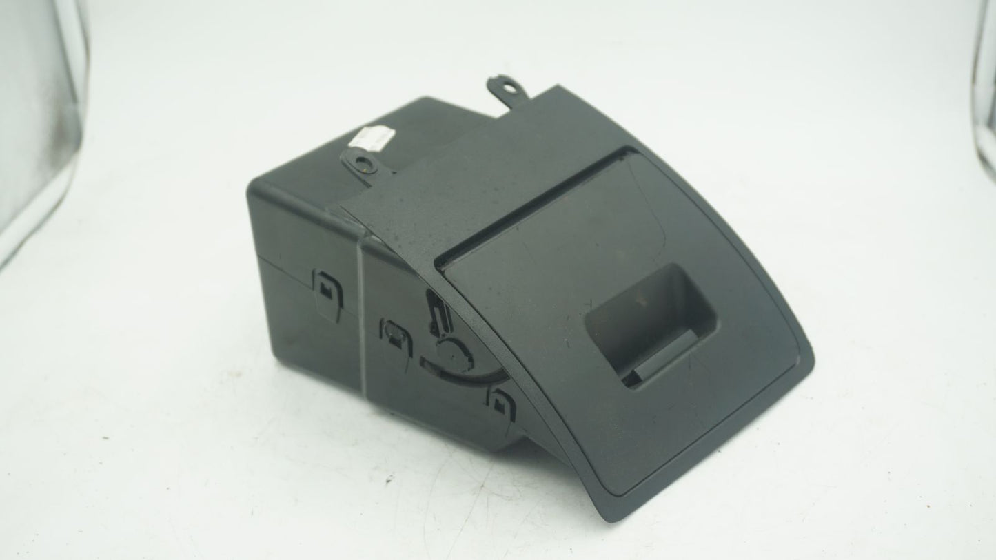BMW 5 SERIES E60 COIN STORAGE COMPARTMENT 7156963
