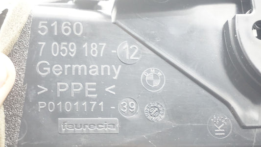 BMW E82 E87 E88 LEFT AIR VENT 7059187