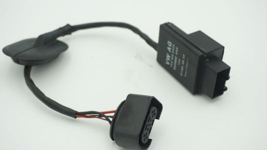 VW AUDI FUEL PUMP CONTROL MODULE 1K0906093E