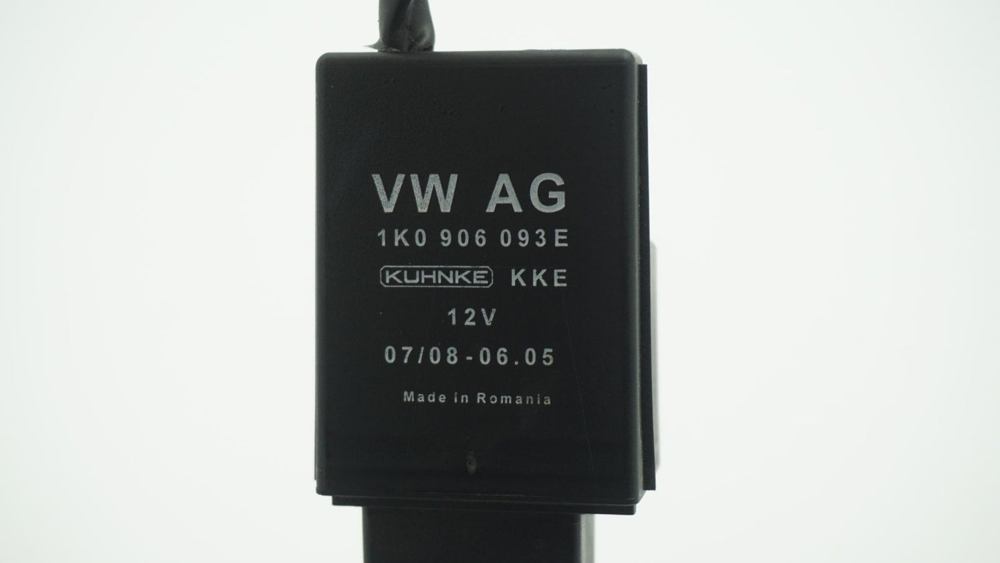 VW AUDI FUEL PUMP CONTROL MODULE 1K0906093E