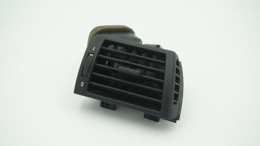 BMW E46 3 SERIES RHS DASH AIR VENT OEM 8361898