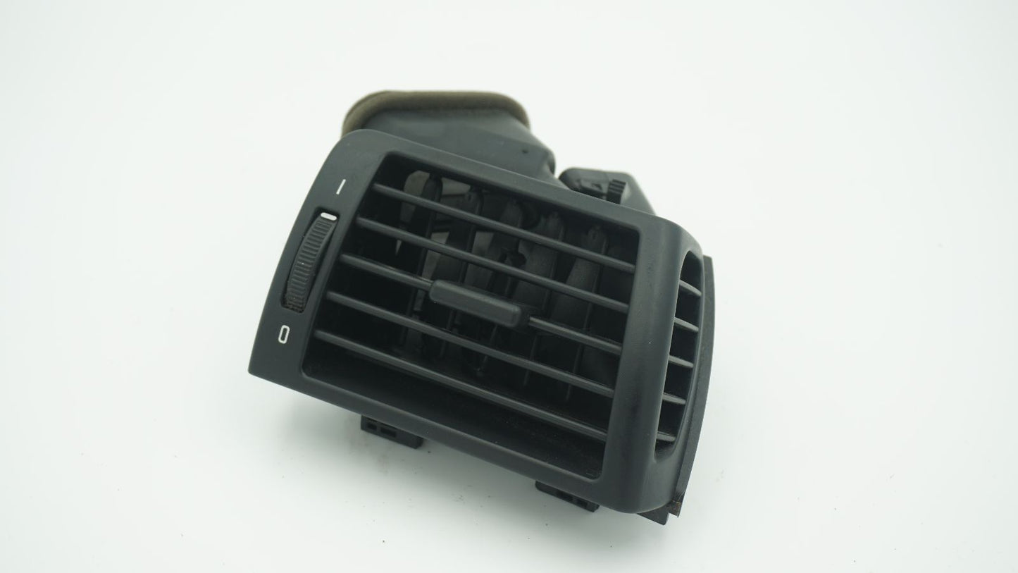 BMW E46 3 SERIES RHS DASH AIR VENT OEM 8361898