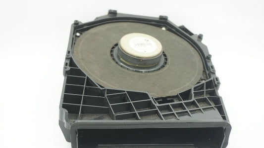 BMW E82 E87 E88 E90 E91 E92 LEFT PASSENGER UNDER SEAT SUBWOOFER 6954871