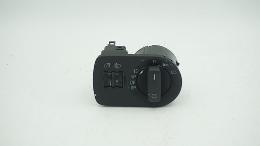 AUDI A3 8P HEADLIGHT SWITCH 8P2941531L