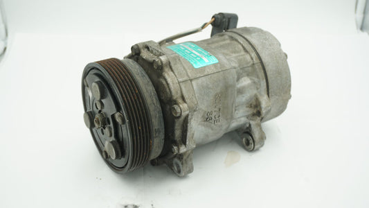 VW CADDY TRANSPORTER 1.9TDI A/C COMPRESSOR 7H0820803D