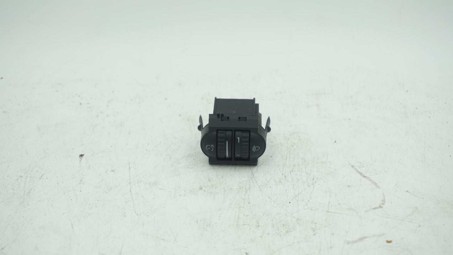 VOLKSWAGEN GOLF MK5 HEADLIGHT ADJUSTER SWITCH 1K0941333