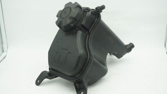 OEM BMW 1 3 X SERIES COOLANT EXPANSION TANK 7567462