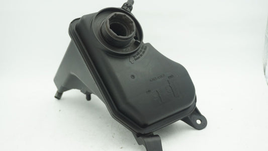 OEM BMW 1 3 X SERIES COOLANT EXPANSION TANK 7567462