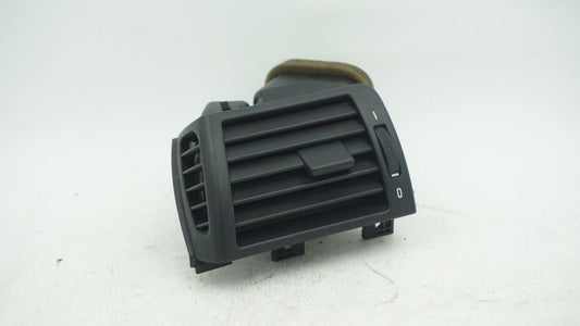 BMW E46 3 SERIES LHS DASH AIR VENT OEM 8361897
