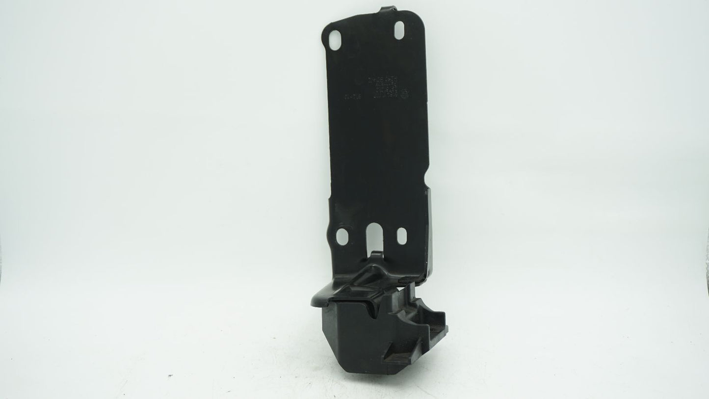 BMW 3 SERIES E46 RADIATOR SUPPORT BRACKET RHS DRIVER 51647117812