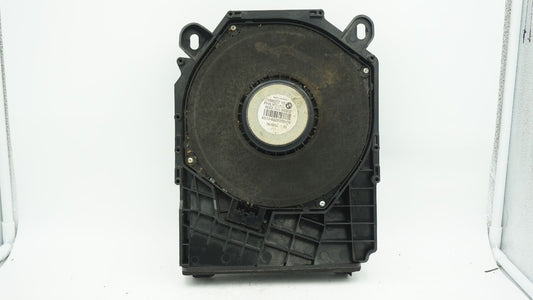 BMW E82 E87 E88 E90 E91 E92 LEFT PASSENGER UNDER SEAT SUBWOOFER 6925330